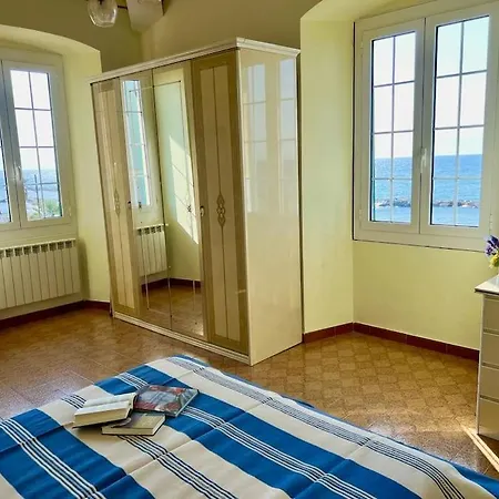 Apartment Casa Biondina - Il Mare Da Ogni Finestra Santo Stefano al Mare