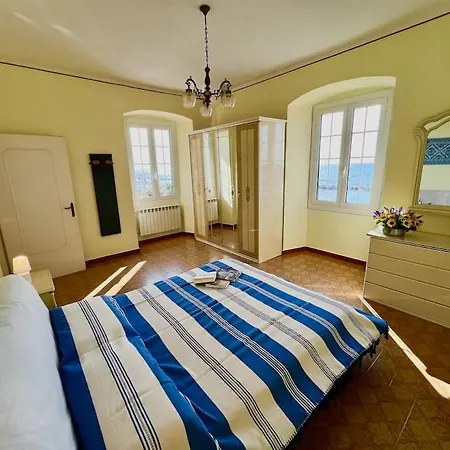 Casa Biondina - Il Mare Da Ogni Finestra Apartman Santo Stefano al Mare
