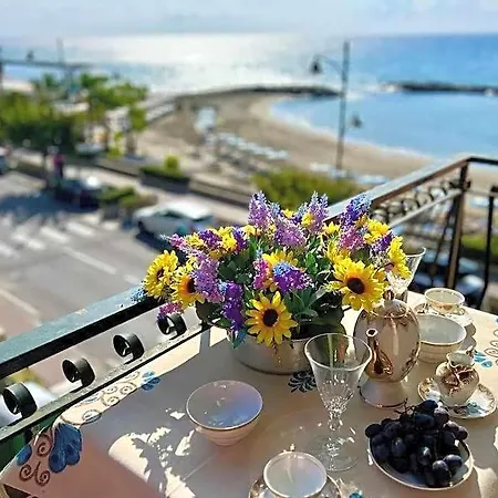 Casa Biondina - Il Mare Da Ogni Finestra Santo Stefano al Mare